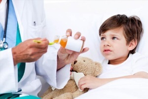 Почему повышенный ацетон в моче у ребенка: причины, симптомы, диагностика, лечение