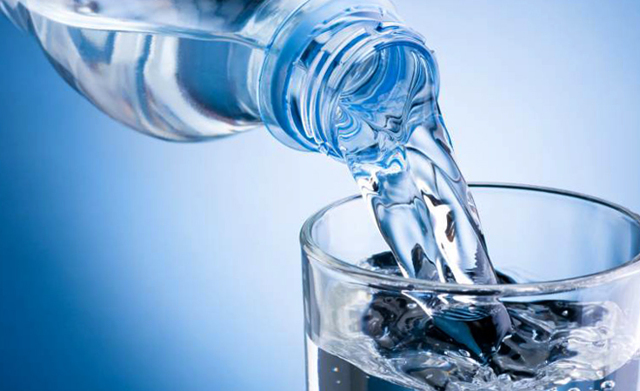 Минеральная вода для почек: виды, полезные свойства и лечение