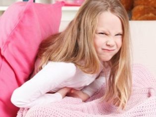 Цистит у детей: симптомы, лечение препаратами в домашних условиях