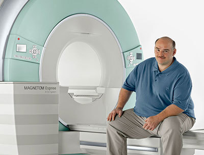 МРТ надпочечников с контрастом и без: что показывает, подготовка, как делают