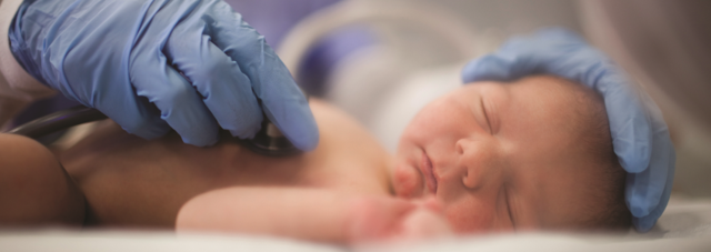 Мочекислый инфаркт у новорожденных: причины, симптомы и лечение